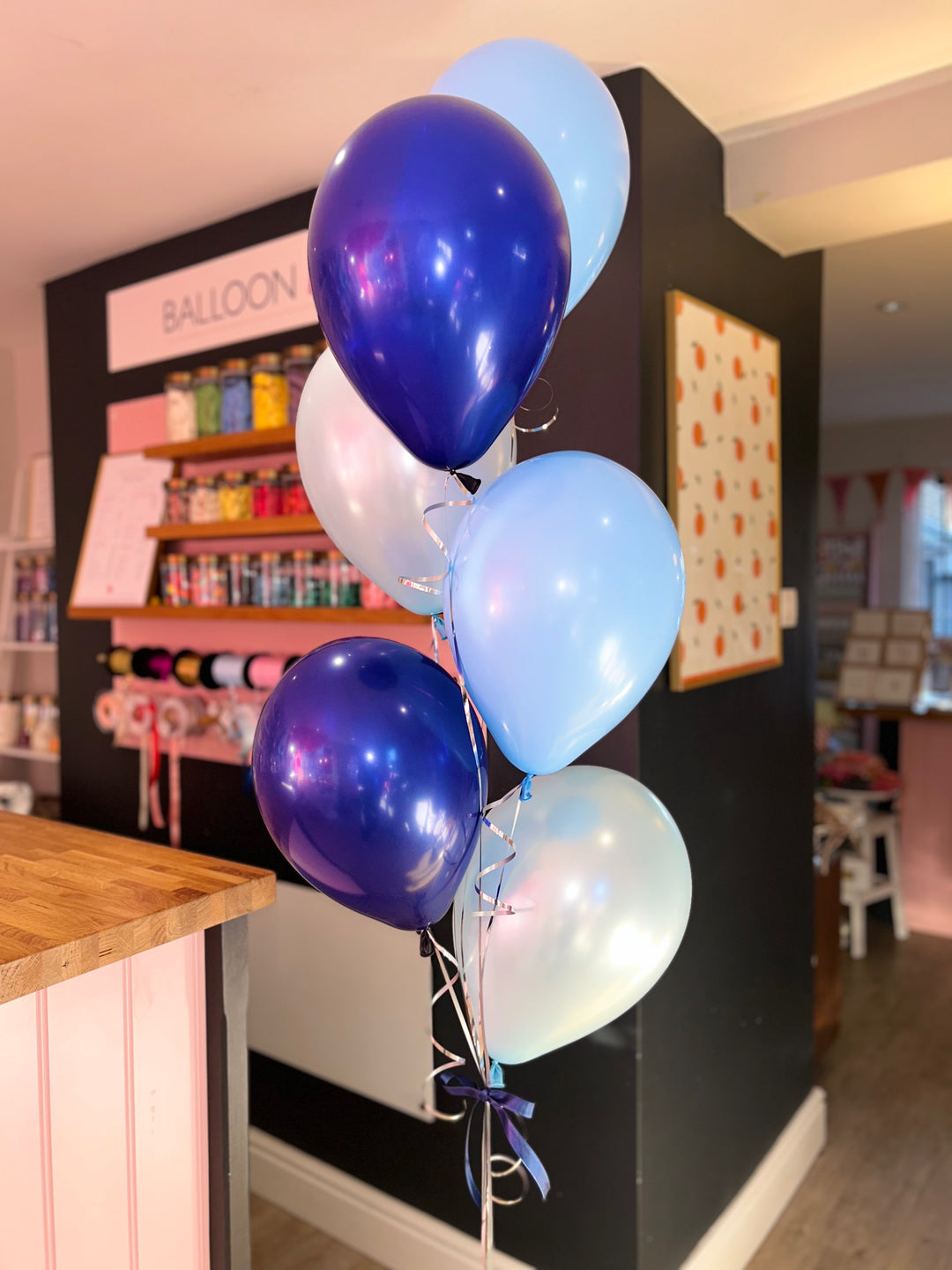 Blues <br> 6 Helium Balloon Bunch
