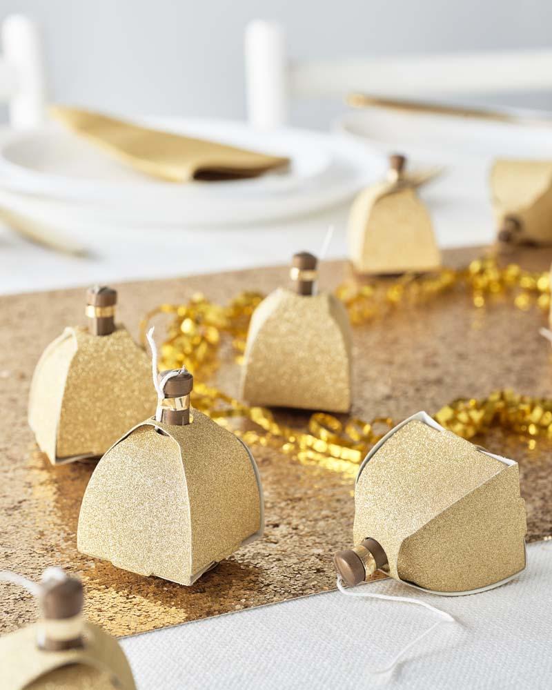 Poppers, Shooters, Blowers & Horns