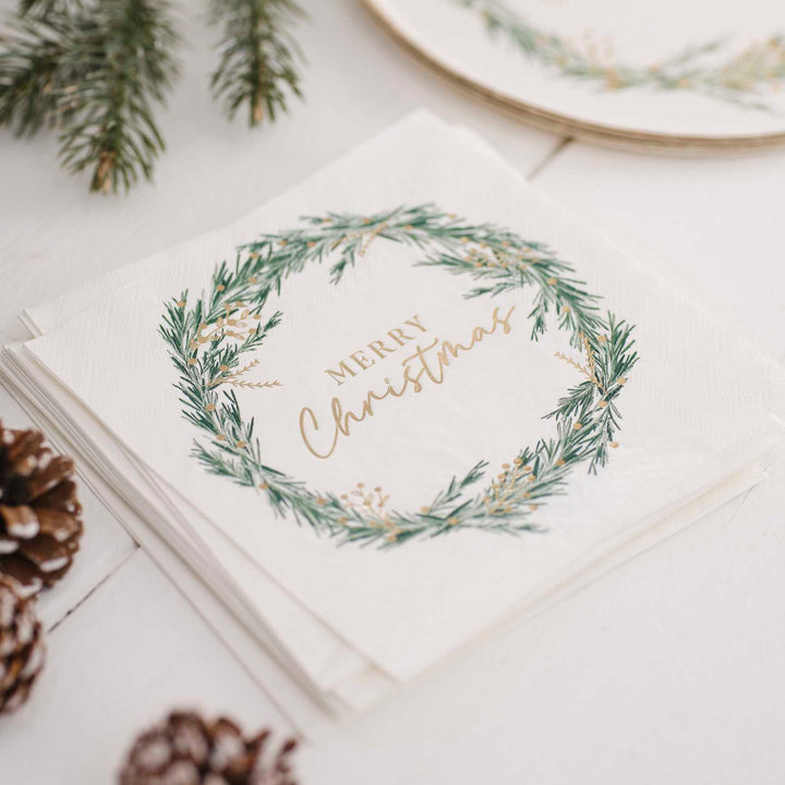 Merry Christmas Wreath <br> Napkins (16)