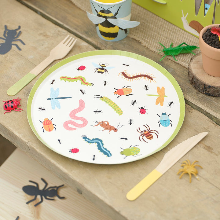 Bug Hunt Party Paper Plates (8pcs)