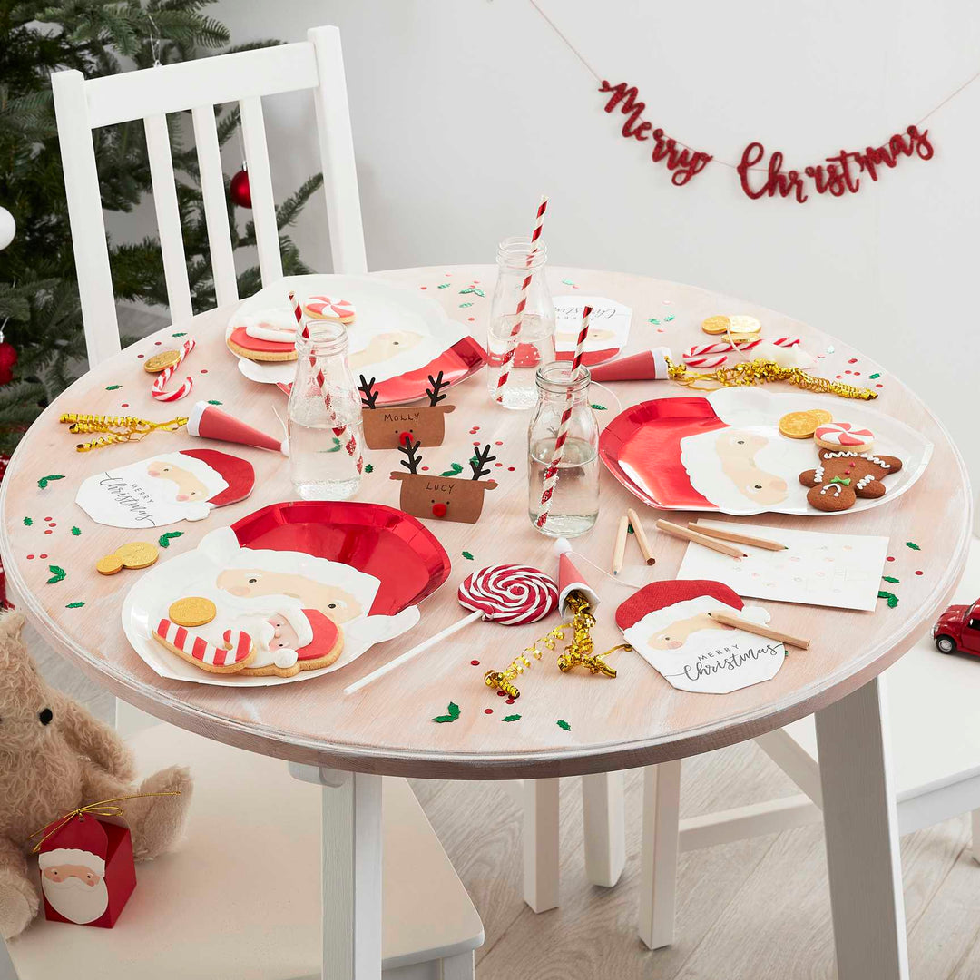 Santa Shaped Christmas <br> Napkins (16)