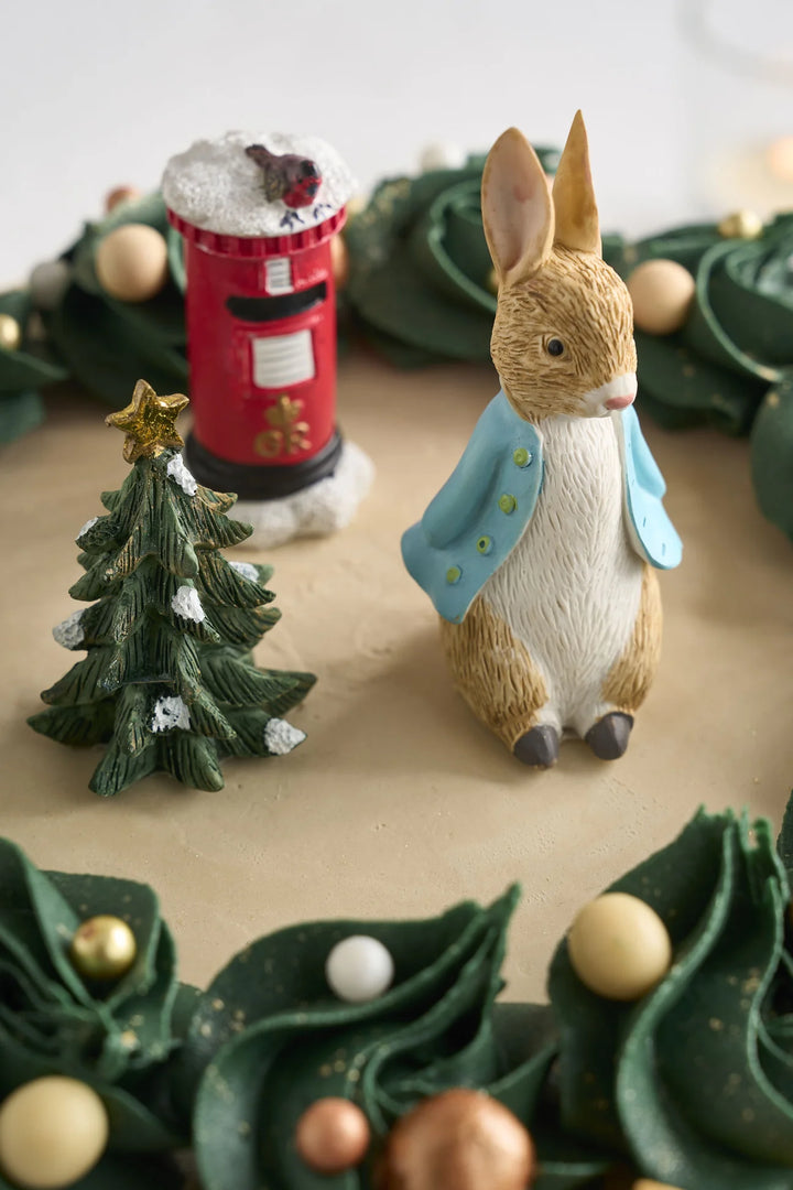 Peter Rabbit Christmas Cake Decoration &amp; Keepsake Set