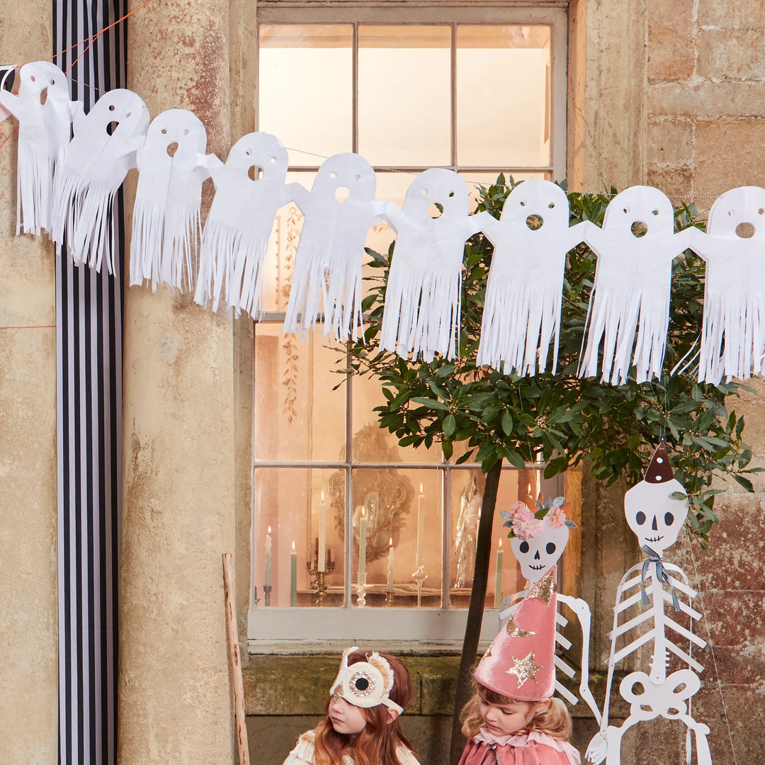 Fringed Paper Ghost Garland - 2m