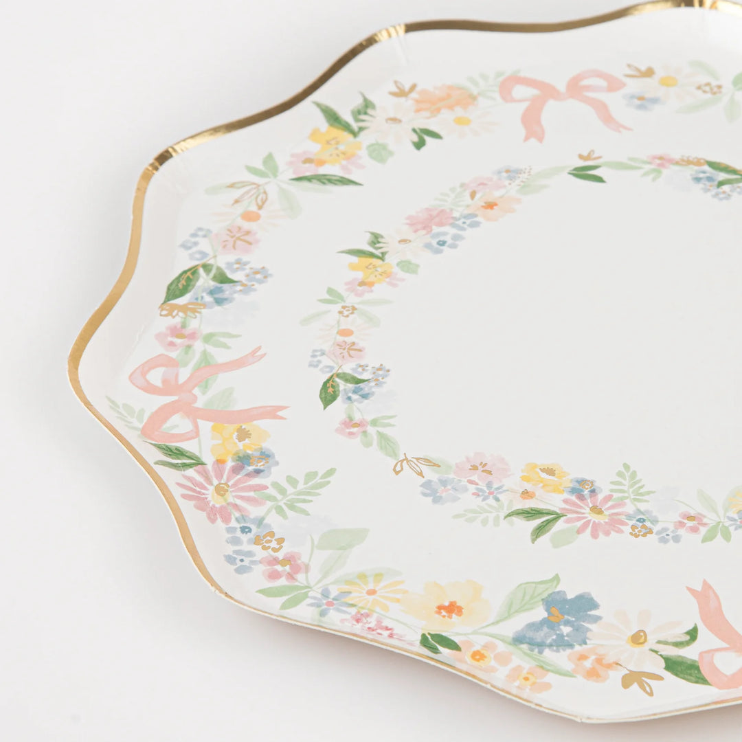 Elegant Floral Dinner Plates (8pcs)