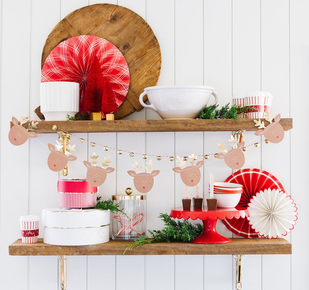 Reindeer + jingle bell <br> Garland - Sweet Maries Party Shop